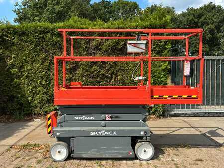 Pracovní plošina s nůžkovým zdvihem 2020  SkyJack SJ III 3219 8m schaarhoogwerker 1.5km skyjack (4)