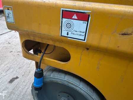 Sakse arbejds platform 2011  Haulotte Compact 12 12m schaarlift hoogwerker Haulotte (15)