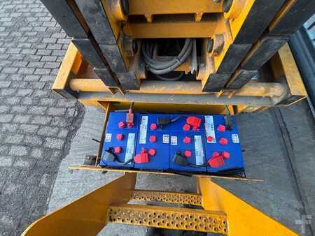 Sakse arbejds platform 2011  Haulotte Compact 12 12m schaarlift hoogwerker Haulotte (5)