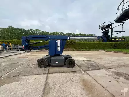 Kloubová pracovní plošina 2001  Haulotte HA 12 I HA12 knikarmhoogwerker 12m Haulotte (5)