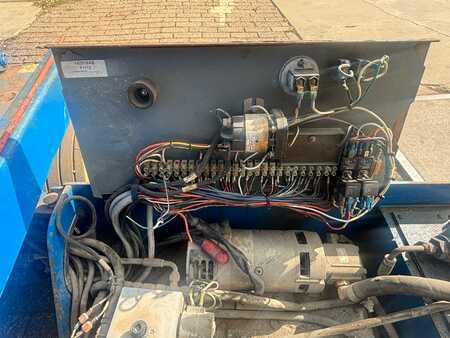 Piattaforme aeree a pantografo 2012  SkyJack SJ III 4632 12m elektro schaarlift skyjack (13)