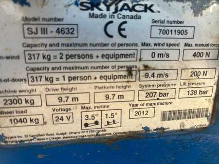 Piattaforme aeree a pantografo 2012  SkyJack SJ III 4632 12m elektro schaarlift skyjack (14)
