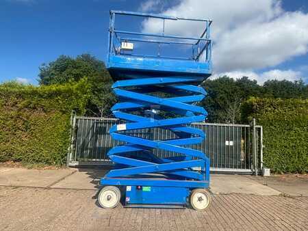 Piattaforme aeree a pantografo 2012  SkyJack SJ III 4632 12m elektro schaarlift skyjack (8)