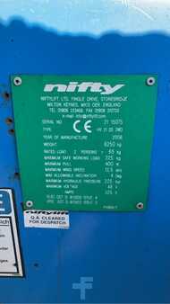 Gelenkteleskopbühne 2008  Niftylift HR 21 D E knikarm hoogwerker 21m telescoop (11)