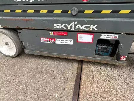 Ollós munka emelvény 2016  SkyJack SJ 4632 12m schaarlift Skyjack schaarhoogwerker (6)