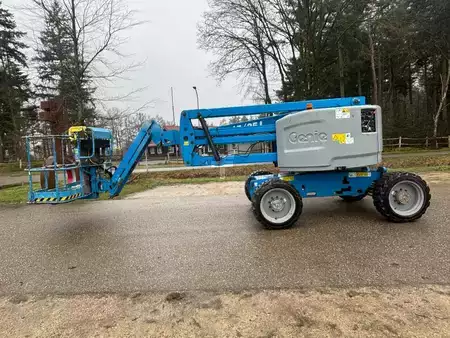 Puominostimet 2019  Genie Z 45/25 J Z45 Genie knikarmhoogwerker 16m (1)