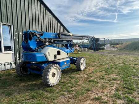 Plataformas articuladas 2010  Niftylift HR 21 HYBRID knikarmhoogwerker nifty 21m 12.8 (12)