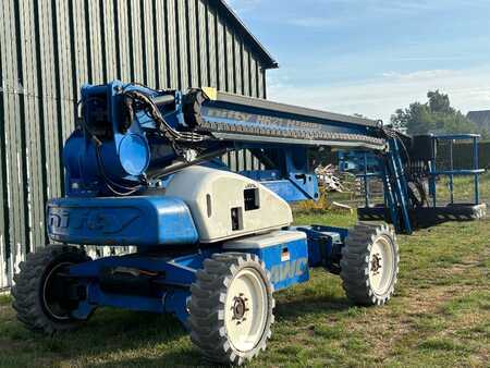 Plataformas articuladas 2010  Niftylift HR 21 HYBRID knikarmhoogwerker nifty 21m 12.8 (4)