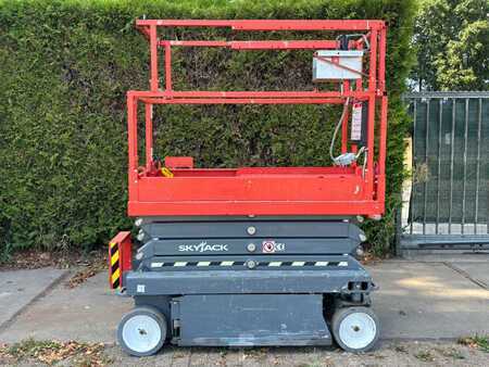 Pracovní plošina s nůžkovým zdvihem 2020  SkyJack SJ3219 schaarhoogwerker 8m skyjack schaarlift (1)
