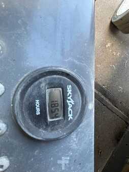 Pracovní plošina s nůžkovým zdvihem 2020  SkyJack SJ3219 schaarhoogwerker 8m skyjack schaarlift (16)