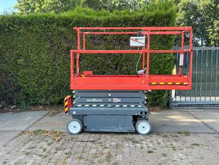 Pracovní plošina s nůžkovým zdvihem 2020  SkyJack SJ3219 schaarhoogwerker 8m skyjack schaarlift (4)