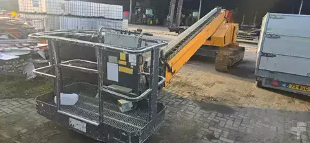 Nacelle télescopique 1995  Grove mz66br telescoophoogwerker stalen tracks 20.3m (9)