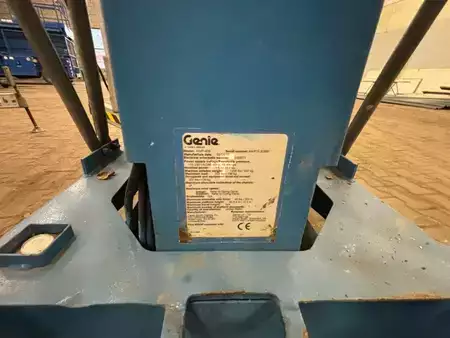 Vertikal / personløftere 2015  Genie AWP 40 S 14 meter mastlift Genie AWP 40s (5)