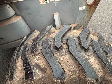 Kloubová pracovní plošina 2013  SkyJack SJ66T 22m telescoophoogwerker Skyjack 66 t (14)