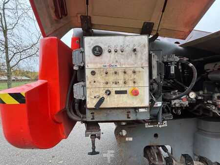 Kloubová pracovní plošina 2013  SkyJack SJ66T 22m telescoophoogwerker Skyjack 66 t (17)