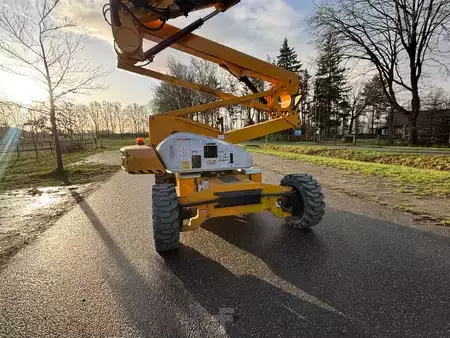 Fler stegs bom 2015  Niftylift HR 21 HYBRID 4x4 knikarmhoogwerker 21m nifty (16)