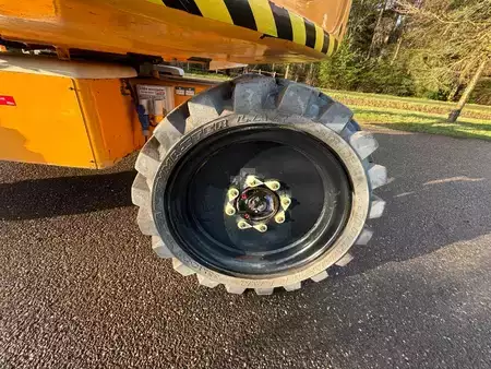 Fler stegs bom 2015  Niftylift HR 21 HYBRID 4x4 knikarmhoogwerker 21m nifty (20)