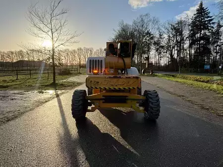 Fler stegs bom 2015  Niftylift HR 21 HYBRID 4x4 knikarmhoogwerker 21m nifty (3)