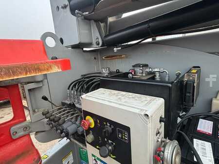 Gelenkteleskopbühne 2016  Niftylift HR17 hybrid 2016 17m knikarmhoogwerker nifty (12)