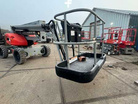 Gelenkteleskopbühne 2016  Niftylift HR17 hybrid 2016 17m knikarmhoogwerker nifty (7)