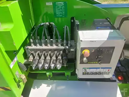 Knikarmhoogwerker 2016  Niftylift HR 15 NDE 15m knikarmhoogwerker nifty hoogwerker (16)