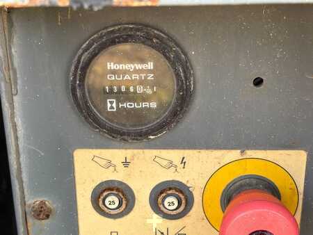 Saksinostimet 2015  SkyJack SJ 6826 RT 6826 4x4 hoogwerker 10 meter skyjack (8)