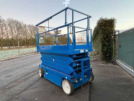 Scherenarbeitsbühne 2012  SkyJack SJ 4632 12m schaarlift skyjack schaarhoogwerker (2)