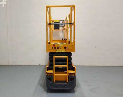 Piattaforme aeree a pantografo 2024  HAULOTTE COMPACT 10N AE (8)