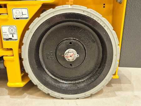 Piattaforme aeree a pantografo 2025  HAULOTTE OPTIMUM 8 AE (6)