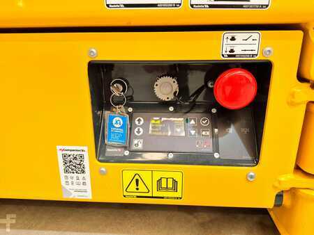Piattaforme aeree a pantografo 2025  HAULOTTE OPTIMUM 8 AE (7)