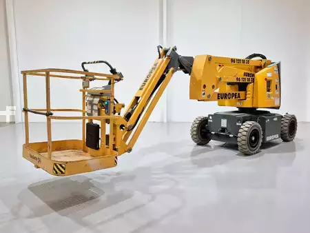 Plataforma Articulada 2021  HAULOTTE HA12IP (2)