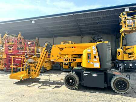 Kloubová pracovní plošina 2024  HAULOTTE HA12IP (1)