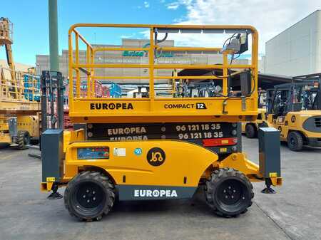 Plataforma Tijera 2023  HAULOTTE C12DX (5)