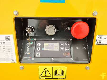 Piattaforme aeree a pantografo 2025  HAULOTTE COMPACT 12 AE (10)
