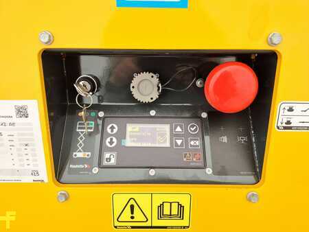 Piattaforme aeree a pantografo 2025  HAULOTTE COMPACT 12 AE (10)