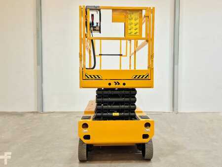 Piattaforme aeree a pantografo 2025  HAULOTTE COMPACT 12 AE (6)