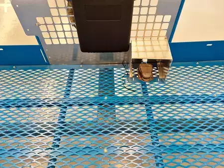 Plataforma Articulada 2010  GENIE Z135 70 (11)