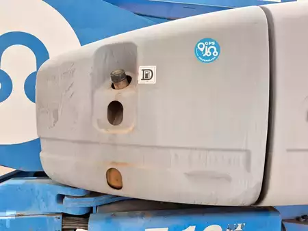 Plataforma Articulada 2010  GENIE Z135 70 (12)