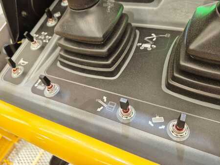 Kloubová pracovní plošina 2025  HAULOTTE HA26RTJPRO (8)