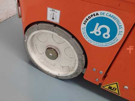 Henkilönostimet 2024  SNORKEL TM12 (4)