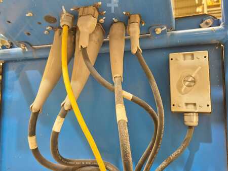 Piattaforme aeree articolate 2017  GENIE Z30 20NRJ (8)