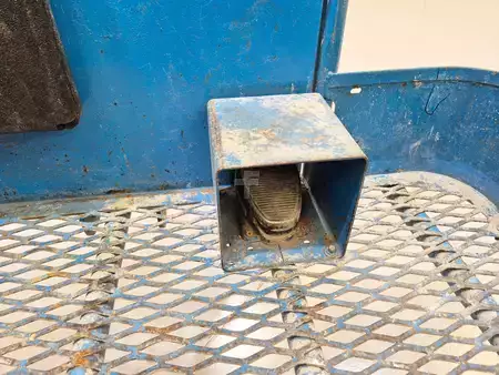 Csukló munka emelvény 2016  GENIE Z30 20NRJ (11)