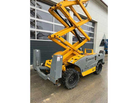 Scissor lift 2019 Haulotte Compact 12DX 12m Diesel Scherenarbeitsbühne 4x4 (3)