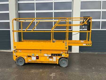 Scissor lift 2021 Haulotte Compact 8 - Scherenarbeitsbühne 8,2m, BJ 2021 (7)