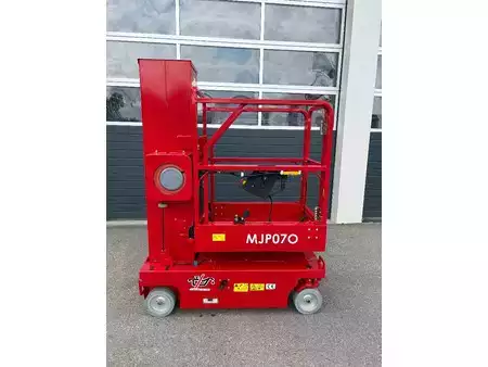 Scissor lift 2026  MAGNI MJP07OF - 6,70m Elektro Mastarbeitsbühne (2)