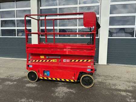 Scissor lift 2013 Iteco IT8290 10,15m Arbeitsbühne *90cm Breite* (2)