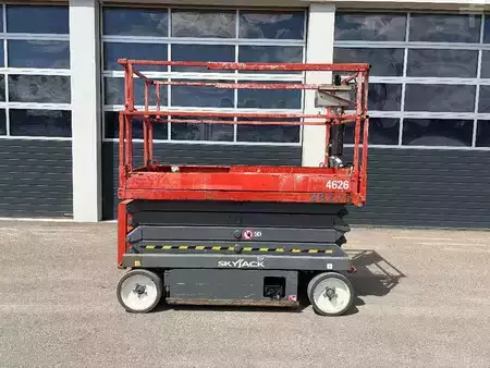 Saksinostimet 2015  Skyjack SJ 4626 9,90m Scherenarbeitsbühne *Akku NEU* (3)