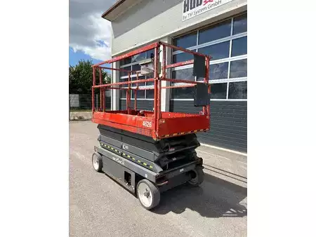 Saksinostimet 2015  Skyjack SJ 4626 9,90m Scherenarbeitsbühne *Akku NEU* (4)