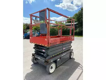 Saksinostimet 2015  Skyjack SJ 4626 9,90m Scherenarbeitsbühne *Akku NEU* (5)