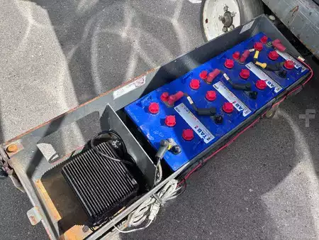 Scherenarbeitsbühne 2015  Skyjack SJ 3226 9,90m Scherenarbeitsbühne *Akku NEU* (9)